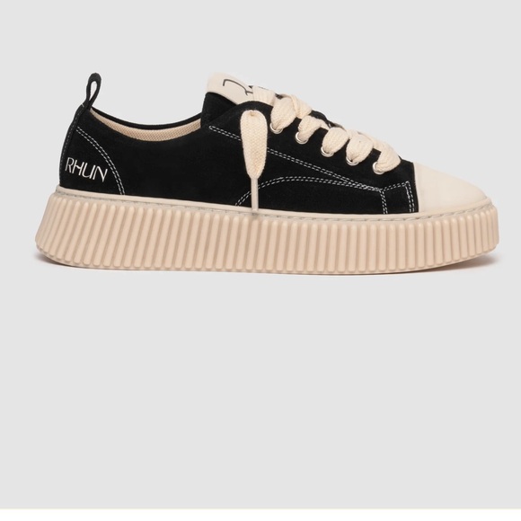 Black and Cream Men's Sneakers